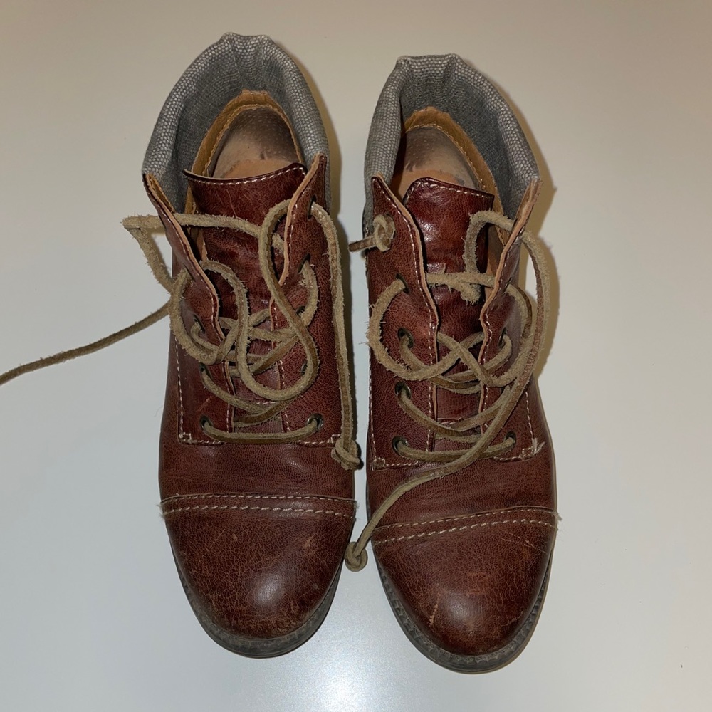 Sperry Leather Ankle Booties